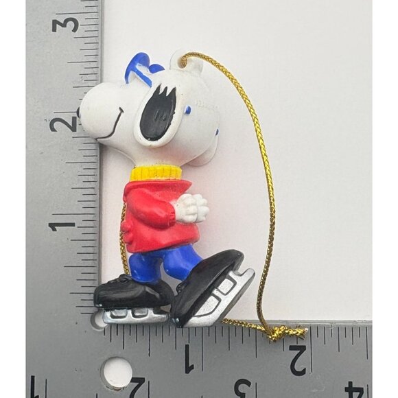 Vintage Snoopy Ice Skating Christmas Ornament Peanuts Joe Cool - Picture 3 of 7